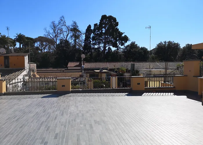 President Gardens 4*