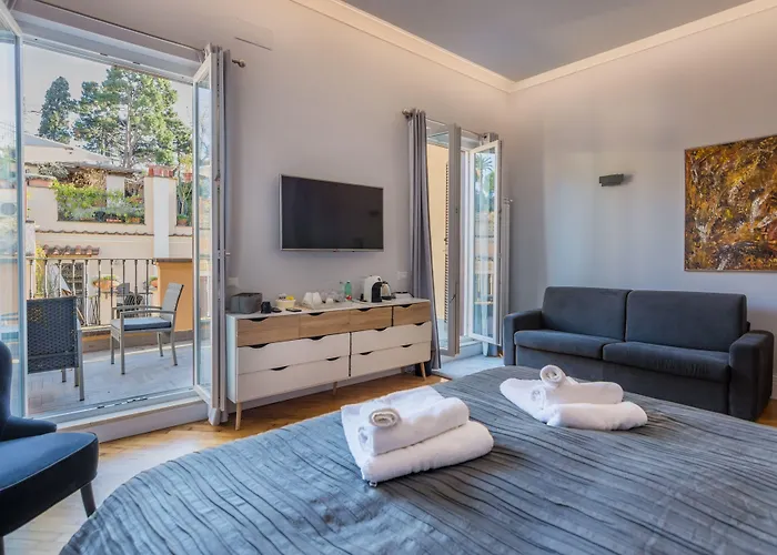 President Gardens 4*